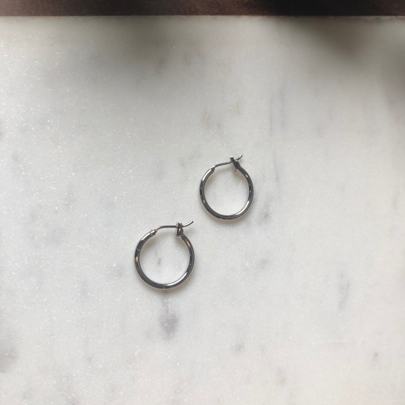 The Blake - Small Classic Silver Hoop - Picture 3 of 4